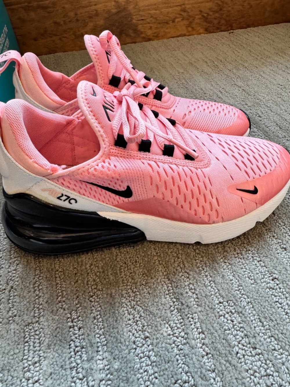 Nike Air 270 Youth 5 Sneakers Shoes woman's 6.5 - Picture 2 of 5